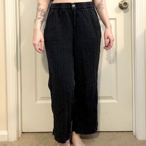 Wonderly Black Soft Gauze Elastic Pants